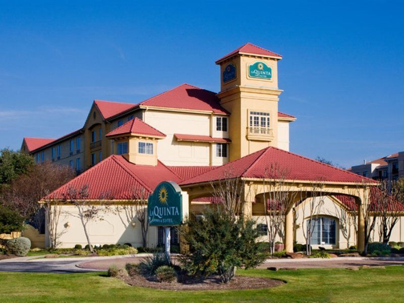 La Quinta By Wyndham Austin Southwest Hotel Exterior photo