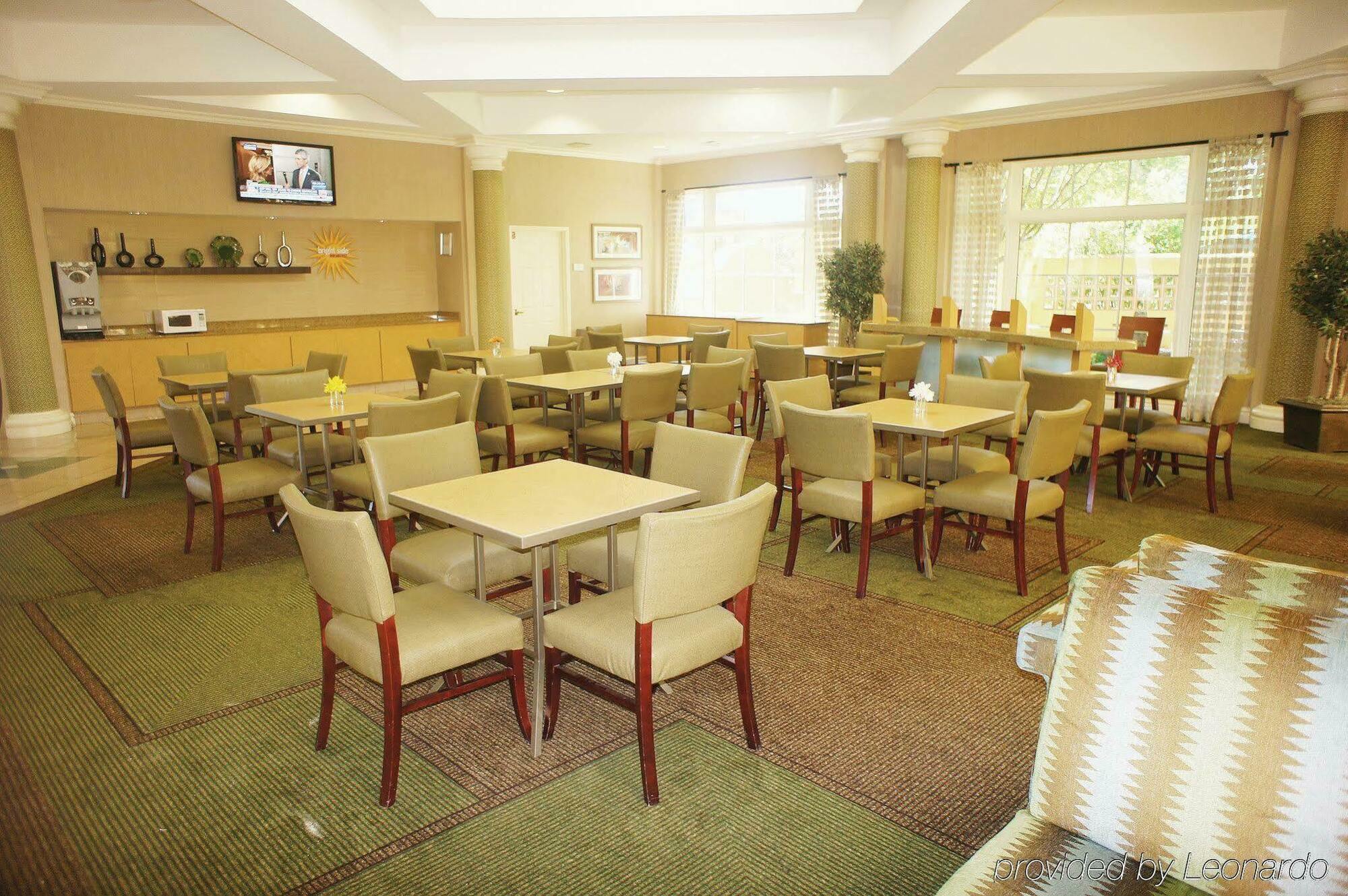 La Quinta By Wyndham Austin Southwest Hotel Exterior photo